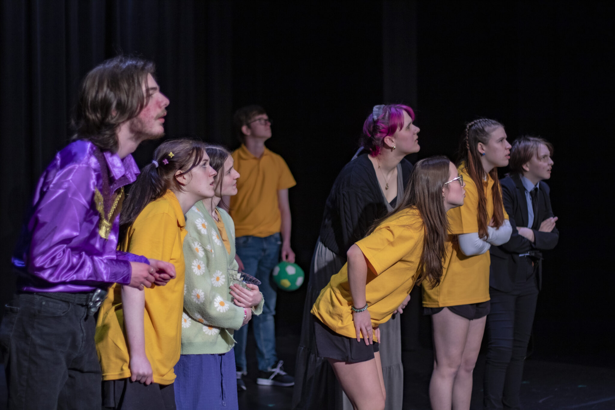 The cast looking at a skywriting display. Me (Kenny Batts), Jasmine White (Rowena Batts), Zoe Smith (Ms. Dunning), Conor McLauchlan (Darren Peck), Jazylne Duvenhage (Mrs. Cosgrove), Annabelle Smithers (Megan), Olive Brooks (Amanda Cosgrove), Kieran Darmody (Mr. Cosgrove).